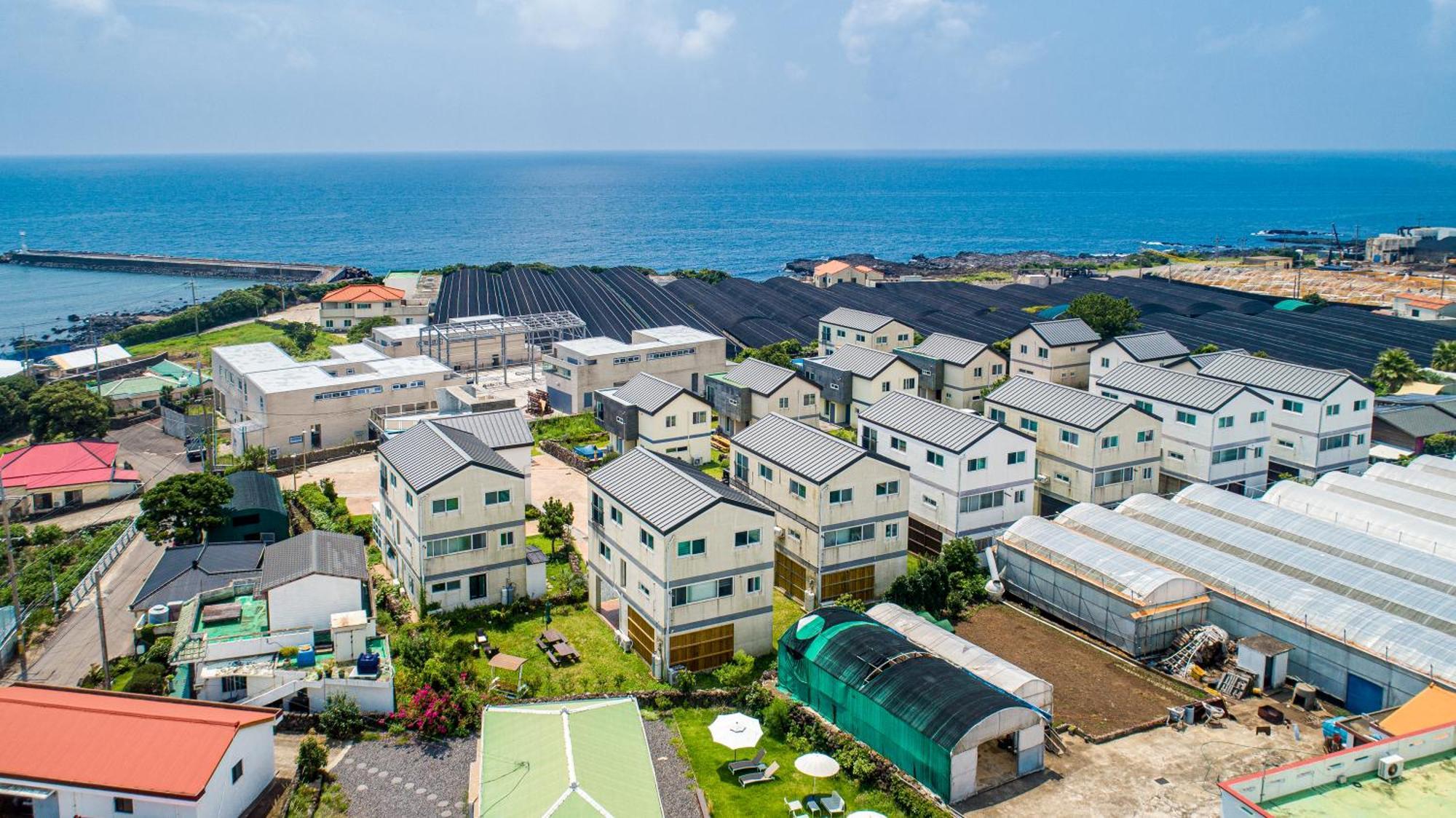 Haevichi Private Pension Seogwipo Exterior photo